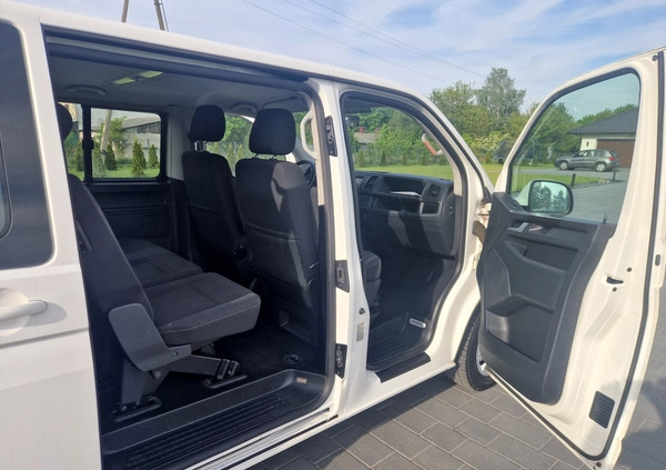 Volkswagen Caravelle cena 59900 przebieg: 330000, rok produkcji 2016 z Bodzentyn małe 232